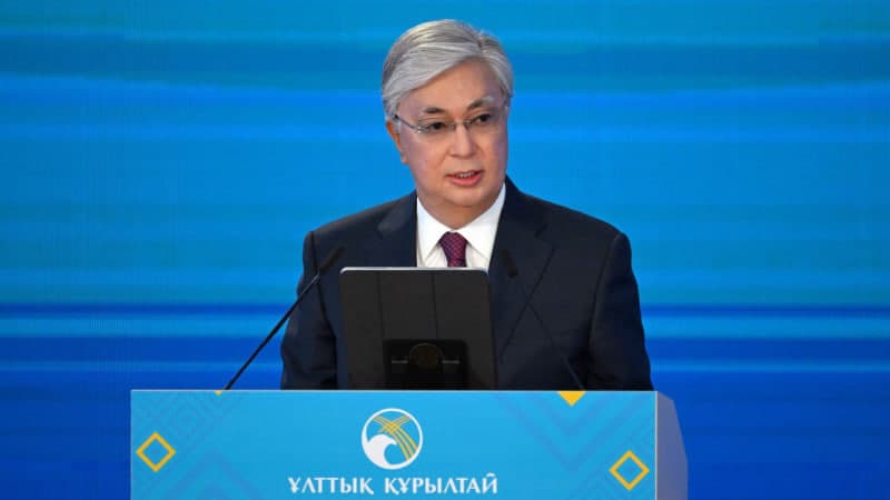 Токаев заявил, что некоторые крупные страны пытаются навязать свои стандарты