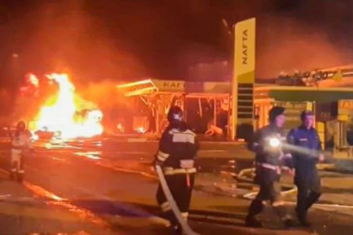 Maxachqal’ada portlash: 30 ga yaqin kishi halok bo‘ldi, o‘nlab odam jarohatlandi