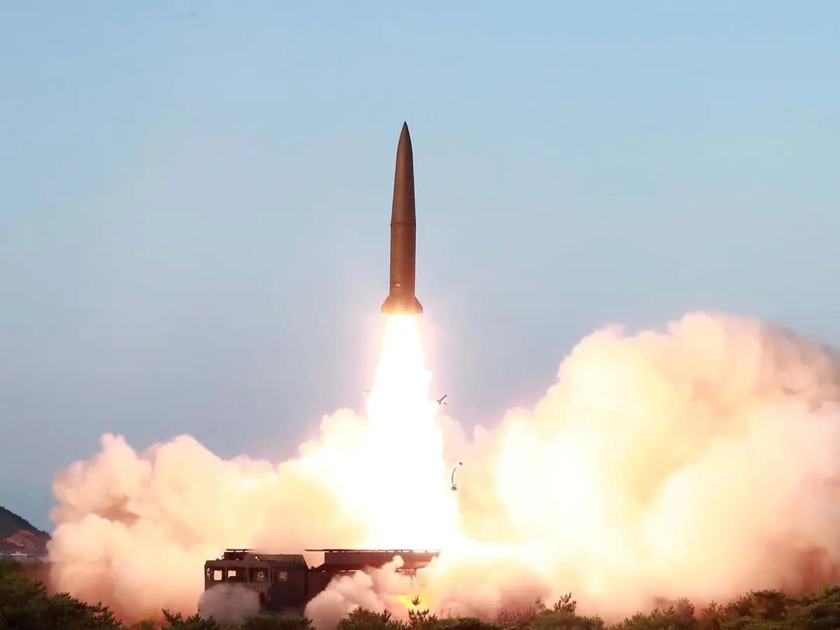 Seul: Shimoliy Koreya qisqa masofali ballistik raketalar uchirdi