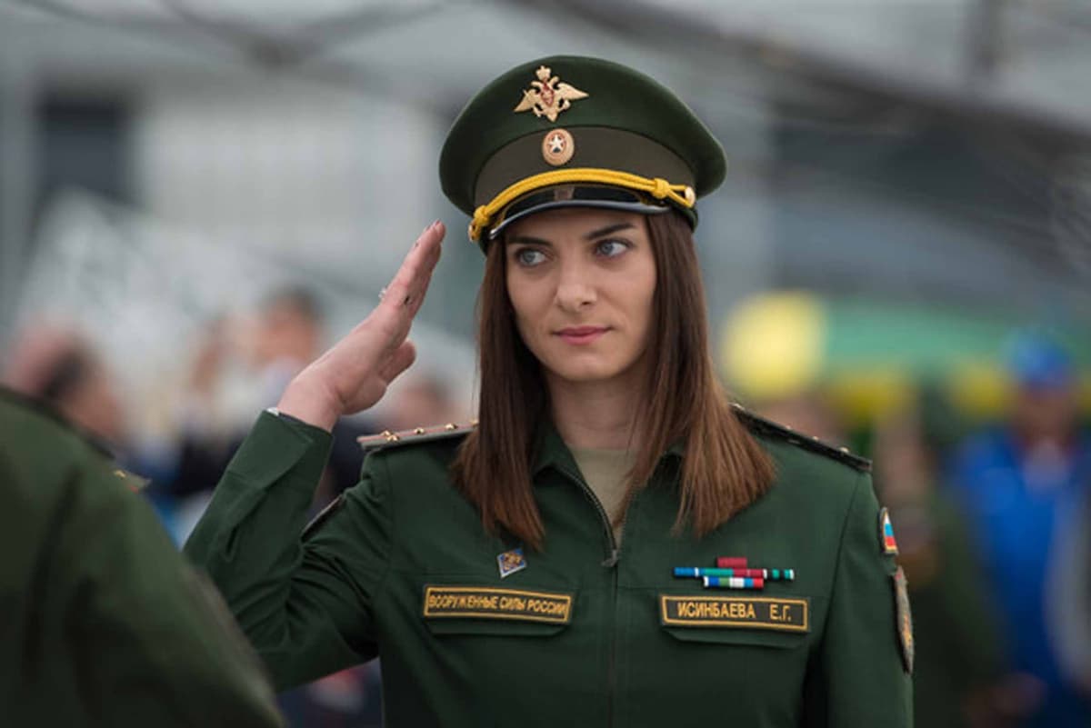 Россия спорт вазири Исинбаеванинг «қоғоздаги» унвон ҳақидаги сўзларини қоралади