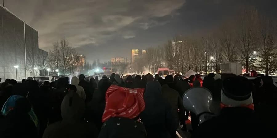Qozoğiston IIV Ostonadagi mitingda 300 kişi iştirok etganini ma’lum qildi