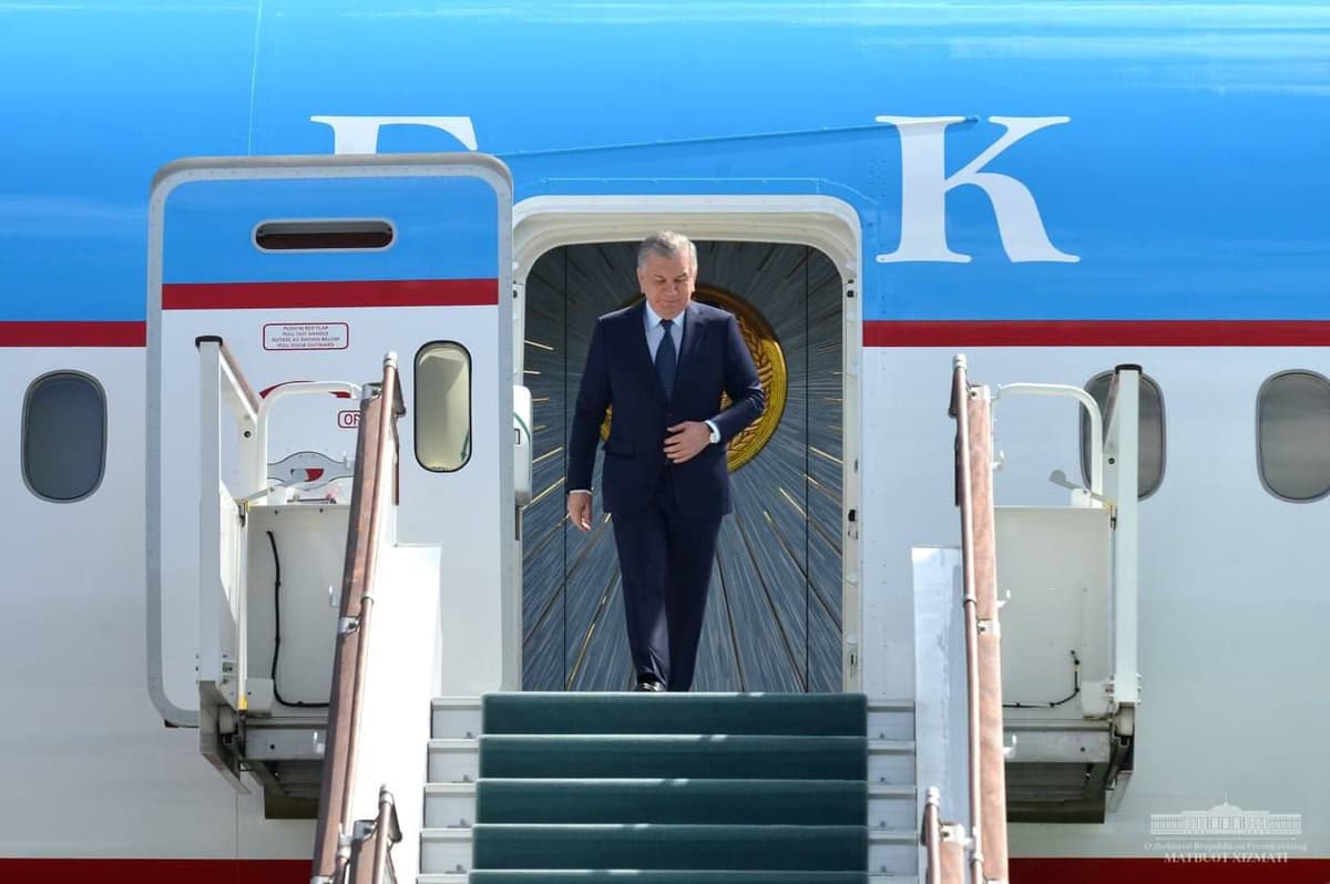 Шавкат Мирзиёев Россияга боради