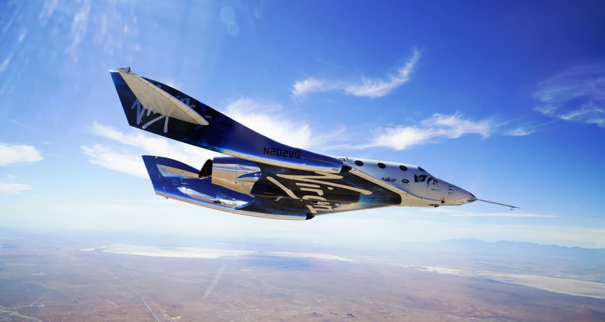 Virgin Galactic birinchi marta sayyohlarni fazoga uchiradi