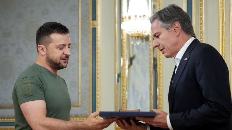 Блинкен назвал срок начала контрнаступления вооруженных сил Украины