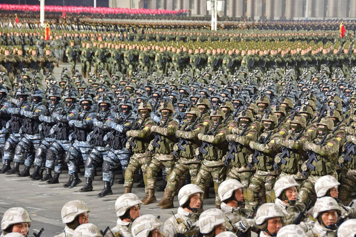 Shimoliy Koreya AQShga qarshi jang qilish uchun 800 ming askar yig‘ganini aytdi
