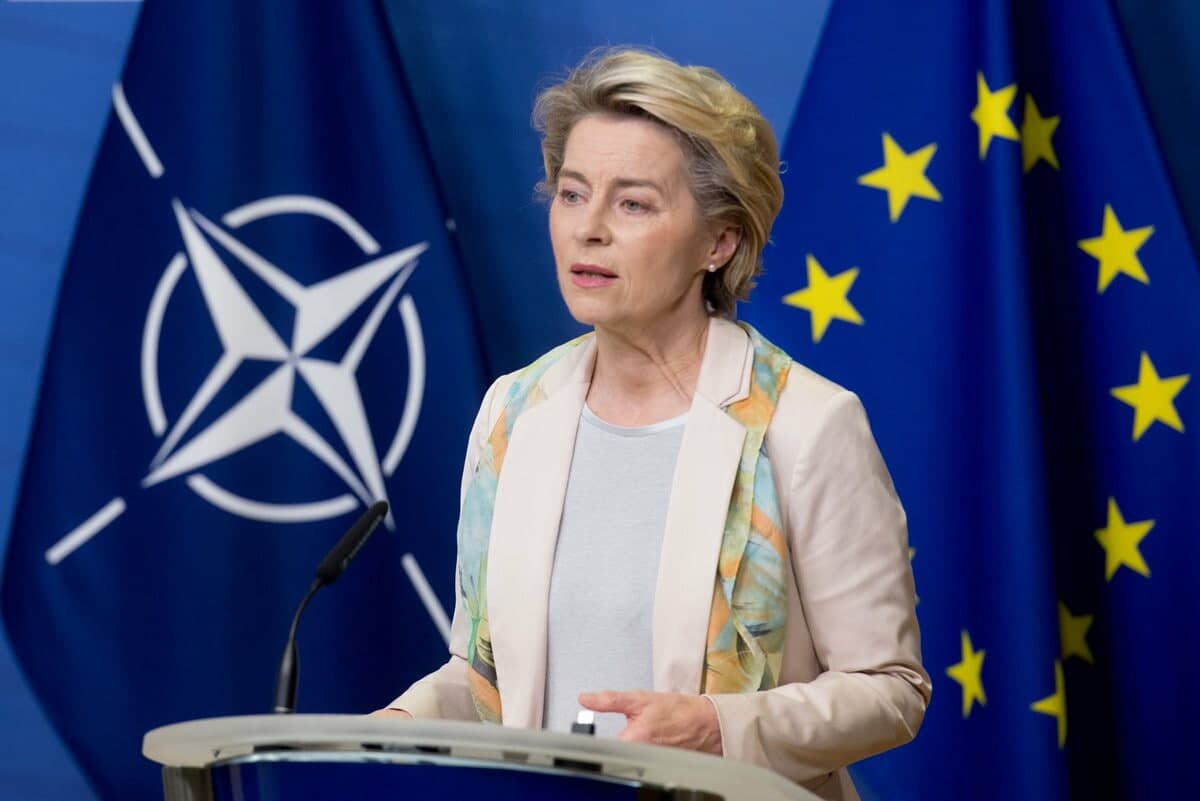 OAV: Ursula fon der Lyayyen NATO boş kotibligiga da’vogarlik qilmoqda