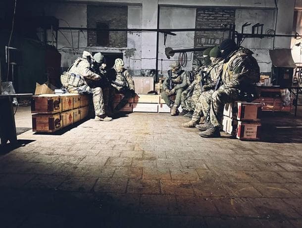 Шестеро заключенных из ЧВК «Вагнер» сбежали в Луганской области. Среди них – узбекистанцы