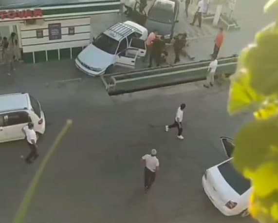 G‘azalkentda qotillikda gumon qilingan bir guruh shaxslar qo‘lga olindi