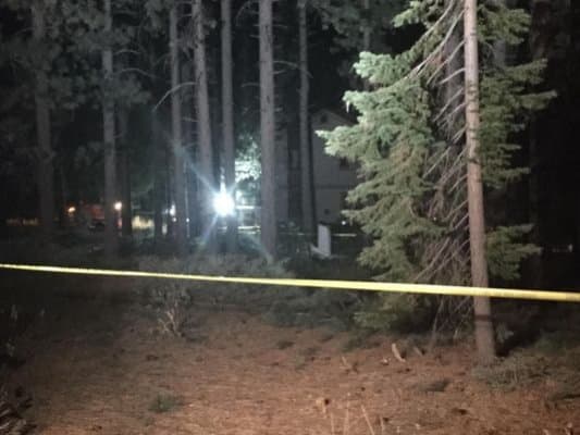 Kaliforniyada kichik samolyot uy tomiga urilishi natijasida 2 kishi halok bo‘ldi