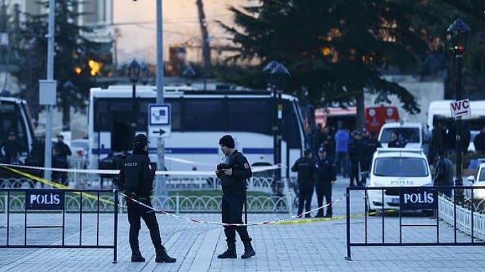 Ислом Каримов Истанбулдаги теракт муносабати билан Туркия ва Германия раҳбарларига ҳамдардлик билдирди
