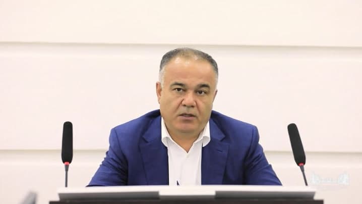 Mehnat inspeksiyasi Adiz Boboyevga ogohlantirish yubordi