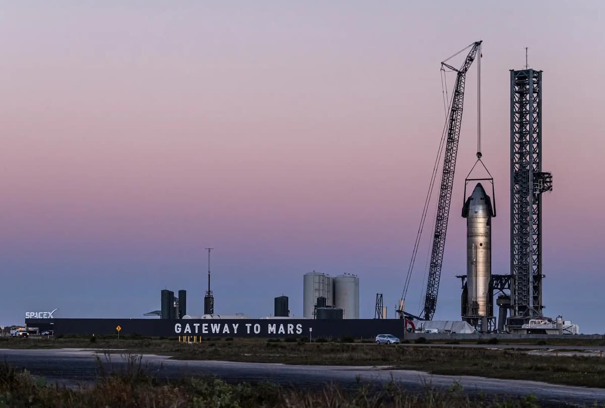 Ilon Mask dunyodagi ilk trillionerga aylanish arafasida: SpaceX aksiyalari sotuvga chiqyapti